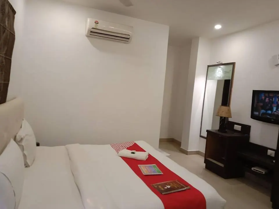 Riya Palace Agra  3*, Agra (Uttar Pradesh)